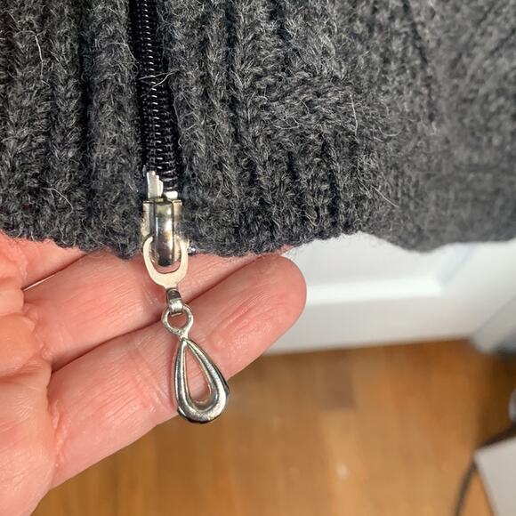 Aran Mor Made in Ireland Women’s Merino Wool Gray Cable Long Zip Cardigan Sz S - Picture 5 of 9